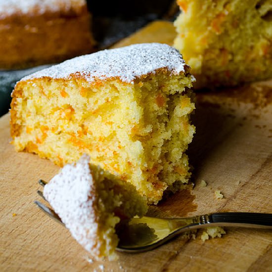 Fluffy Ginger Carrot Cake