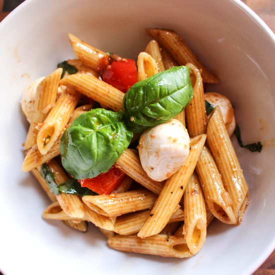 Balsamic Caprese Pasta Salad