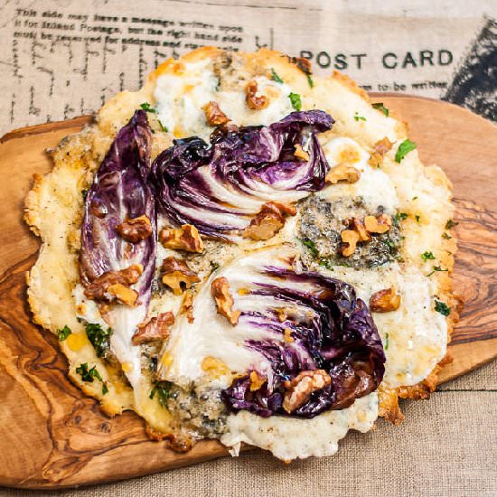 Gorgonzola pizza
