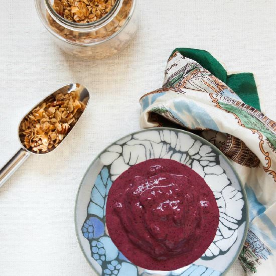 Frozen Cardamom Bilberry Yogurt