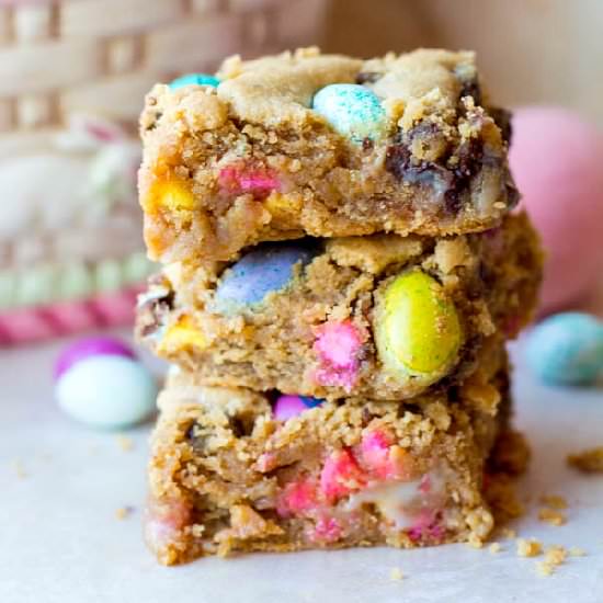 Peanut Butter Gooey Easter Bars