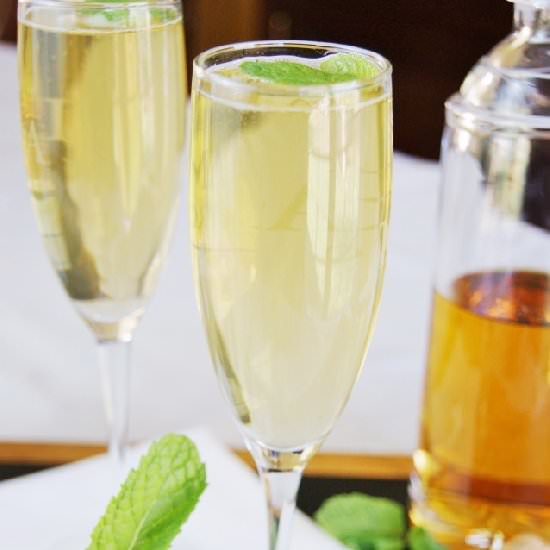 Sparkling Mint Juleps