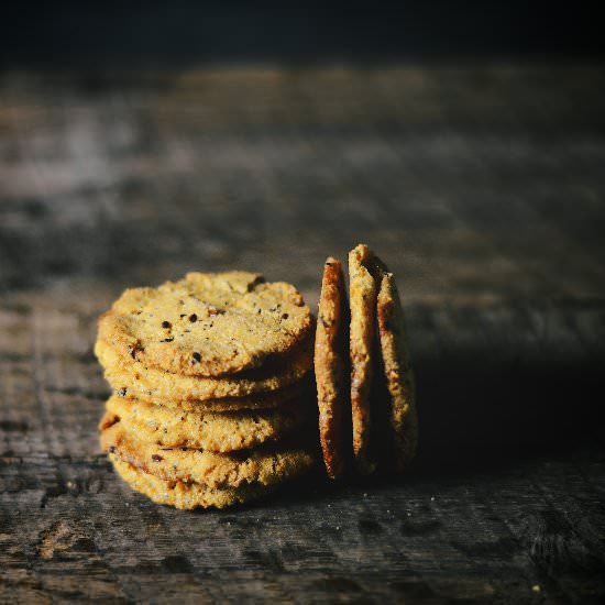 Turmeric Spice-Seed Almond Cookies