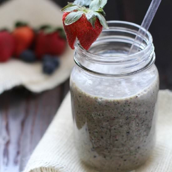 Berry Green Breakfast Smoothie