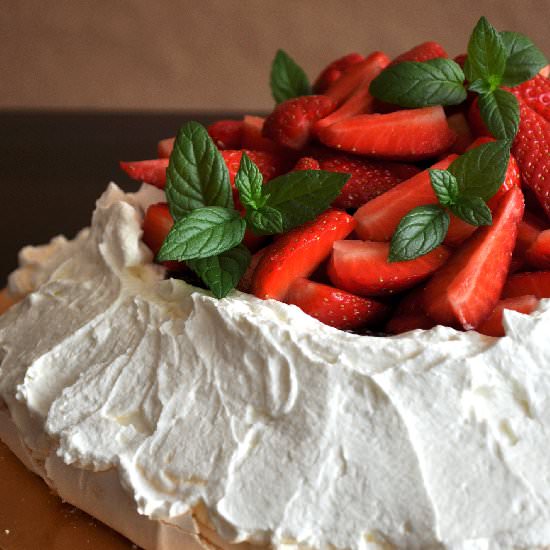 Strawberry Pavlova