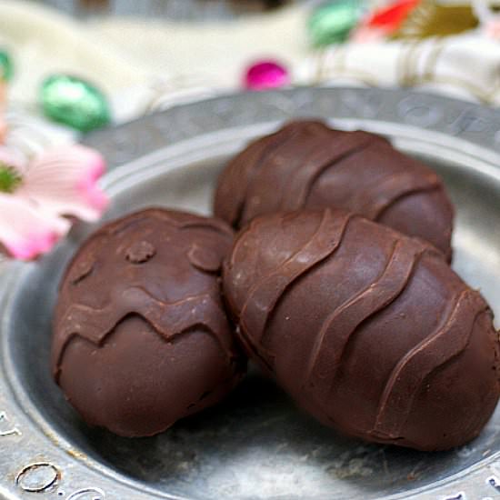 Easy Homemade Cadbury Eggs