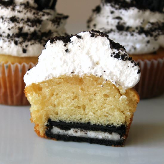 Oreo Stuffed Cupcake