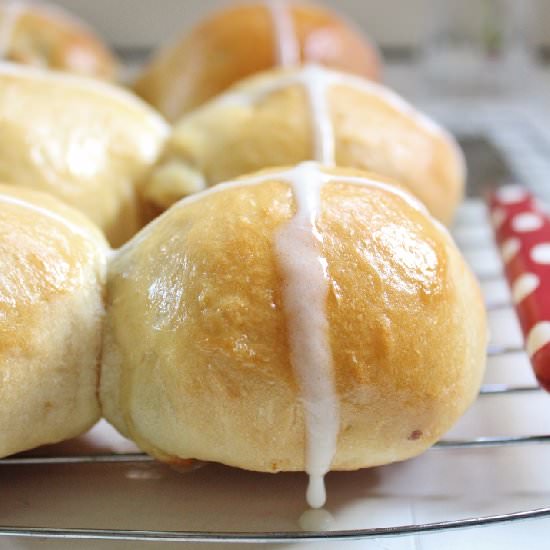 Citrus Hot Cross Buns