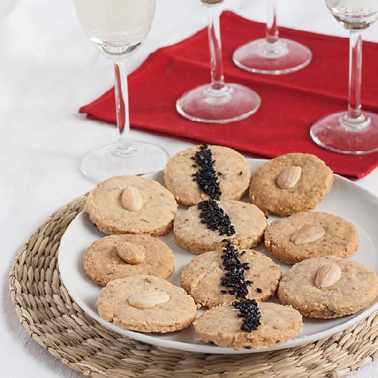 Parmesan cookies with Thyme