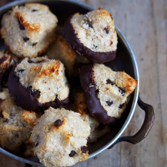 Chocolate Chip Coconut Macaroons