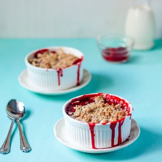 5 Ingredient Strawberry Crumble