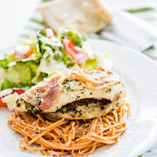 Chicken with Tomatoes & Pesto