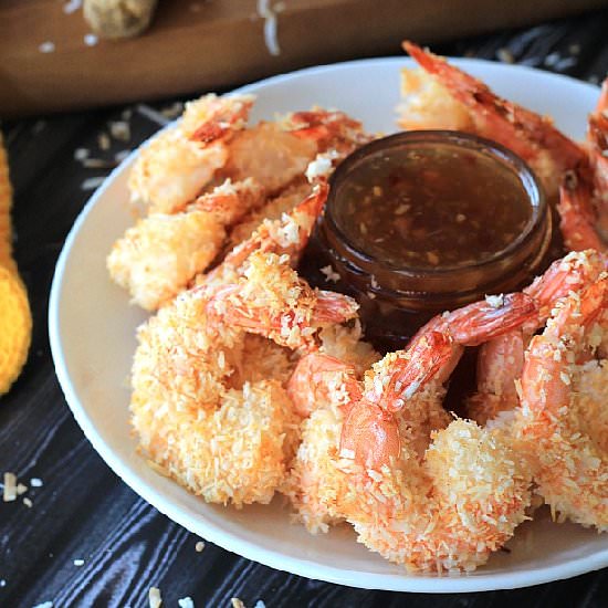 Coconut Shrimp w Thai Chili Sauce