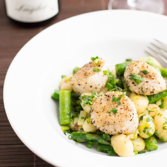 Asparagus Gnocchi with Scallops