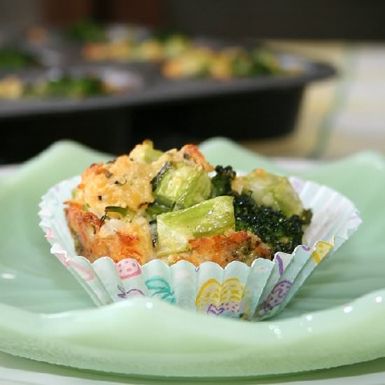 Baked Cheesy Broccoli Cups