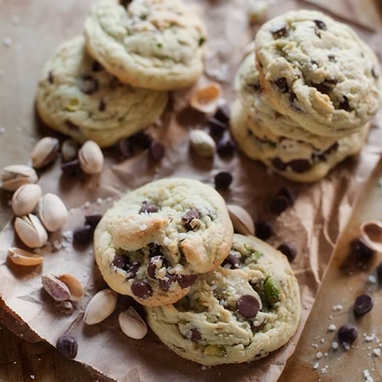 Pistachio Dark Chocolate Cookies