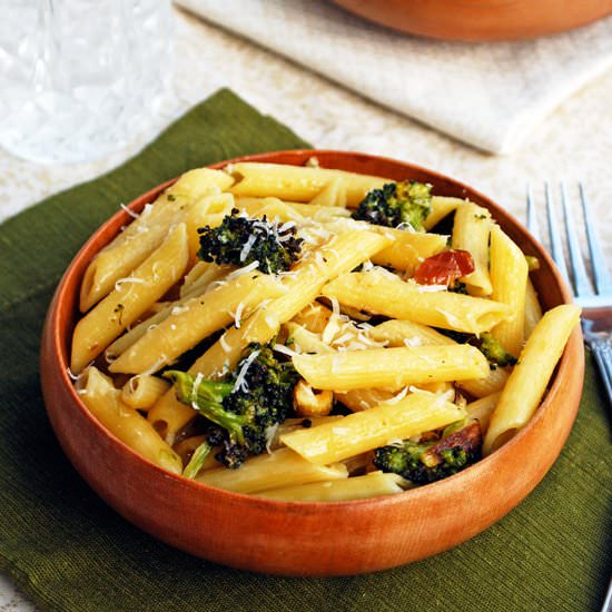 Roasted Garlic and Broccoli Penne