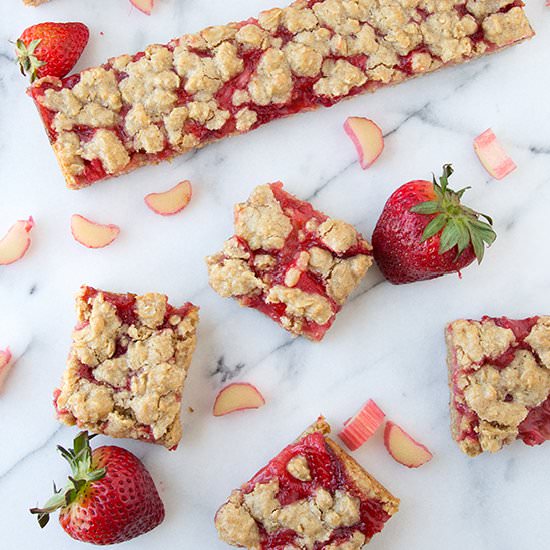 Strawberry Rhubarb Oatmeal Bars
