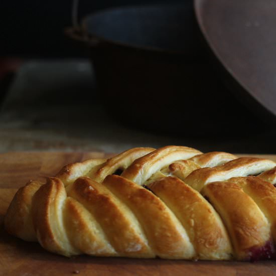 Blueberry & Cr. Cheese Braid Bread