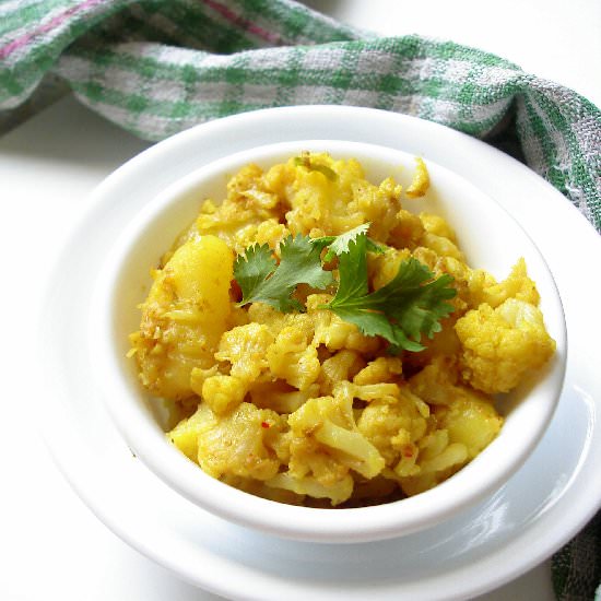 Potato Cauliflower Curry
