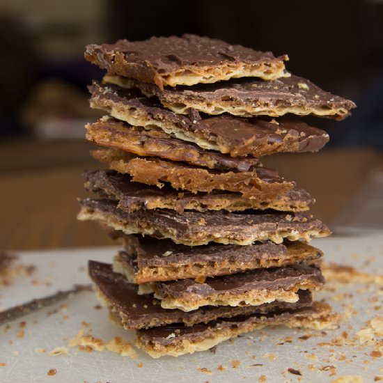 Matzah crack!