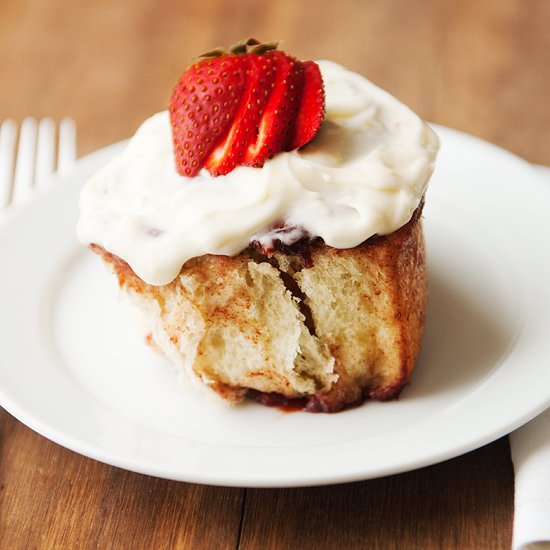 Strawberry Cinnamon Rolls