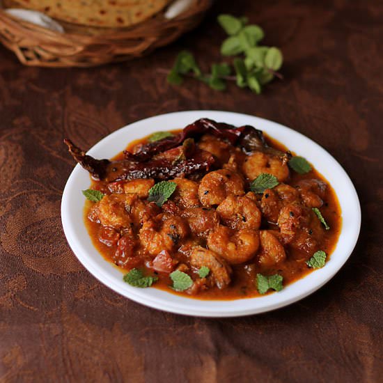 Achari Jhinga (Pickled Prawns)
