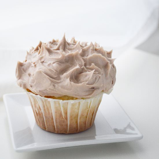 Root Beer Cupcakes With Cream Soda