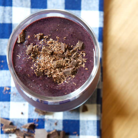 Chocolate Blueberry Smoothie
