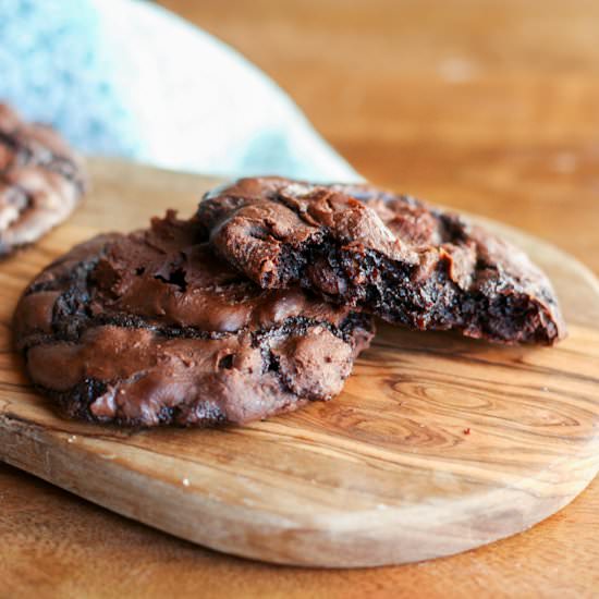 Flourless Chocolate Peanut Butter