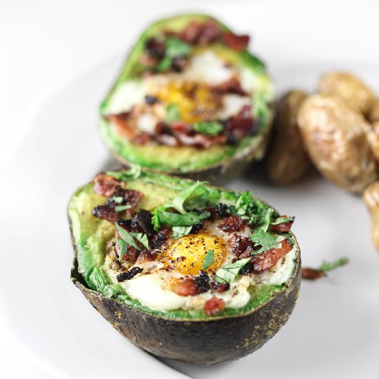Baked Avocado Egg Baskets