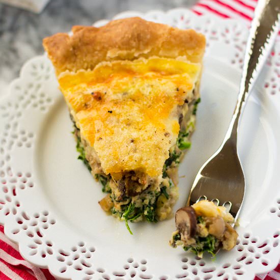 Cheesy Spinach Mushroom Quiche