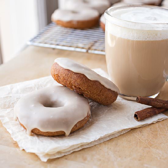 Vanilla Chai Tea Latte Doughnuts
