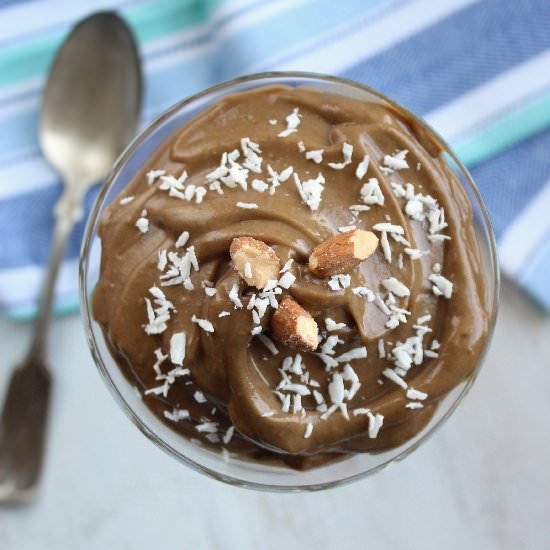 Healthy Chocolate Avocado Pudding