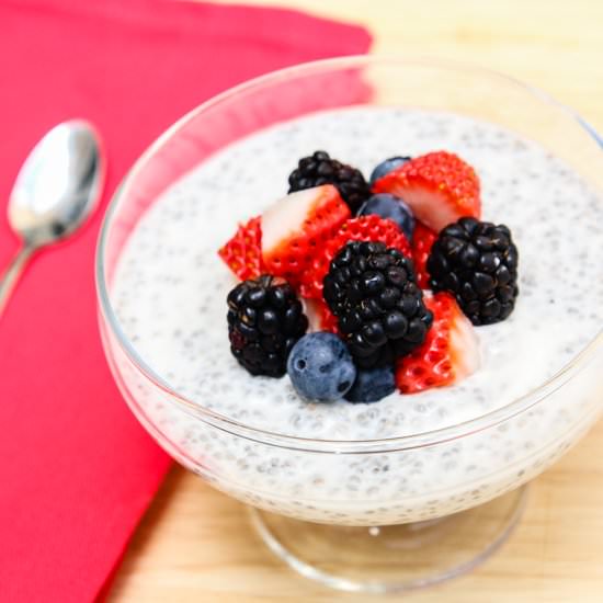 Coconut Chia Seed Pudding w/Fruit