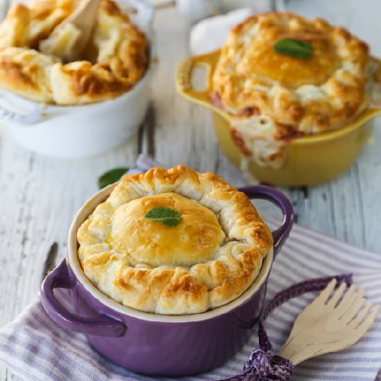 Mini Mac and Cheese Pies