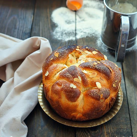 Sweet Bread with Sour Cream