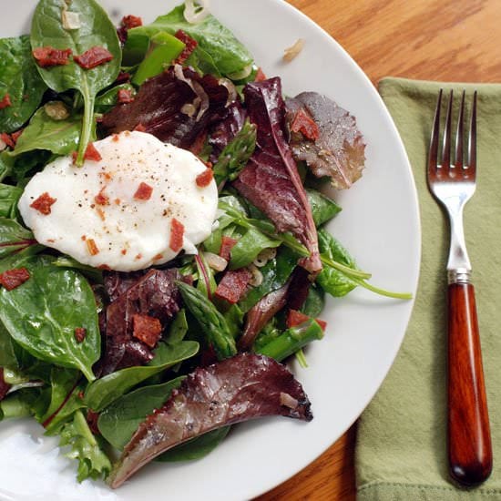 Salad with Poached Egg and Bacon