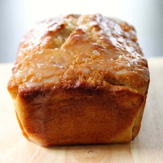 Lemon Cake with Earl Grey Glaze