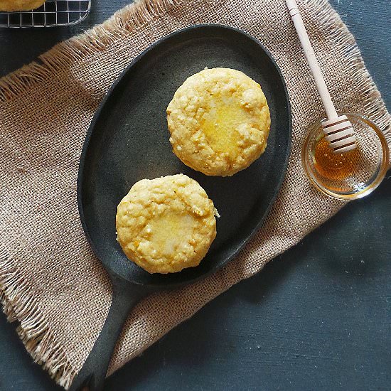 Light Corn Mega Muffins