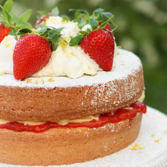 Victoria Sponge Sandwich Cake