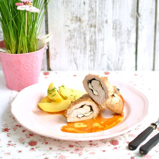 Wild garlic meat rolls