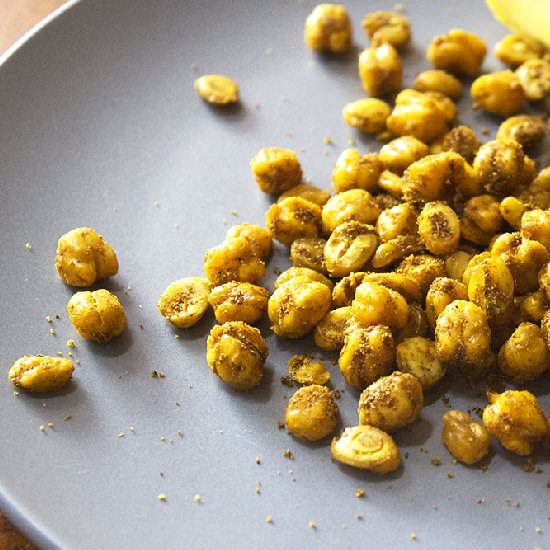 Spicy Roasted Chickpeas