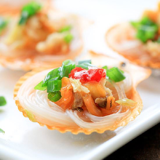 Steamed Scallops with vermicelli