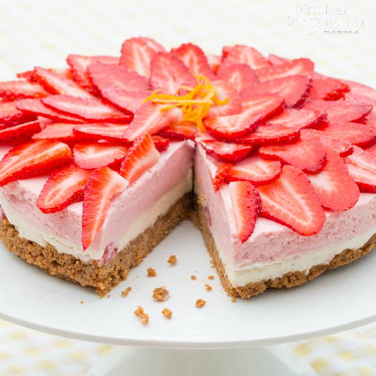 Strawberry and Vanilla Cheesecake