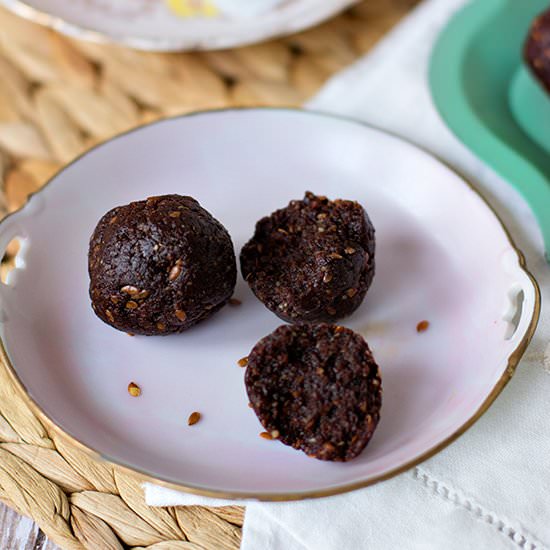 Vegan “Brownie” Bites