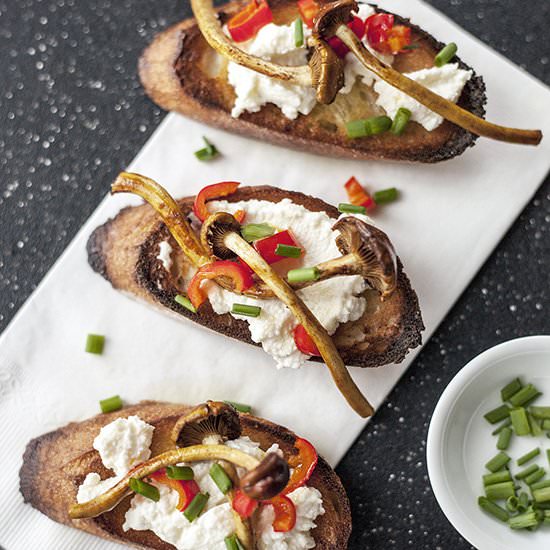 Cinnamon Cap Mushroom Bruschetta