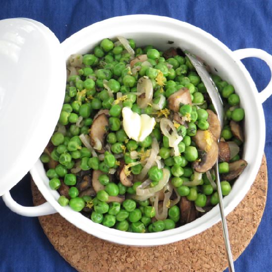 Peas with Shallots and Mushrooms