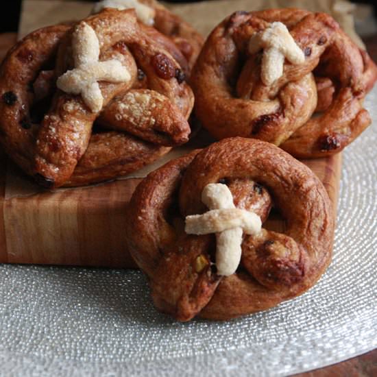 Hot Cross Pretzels