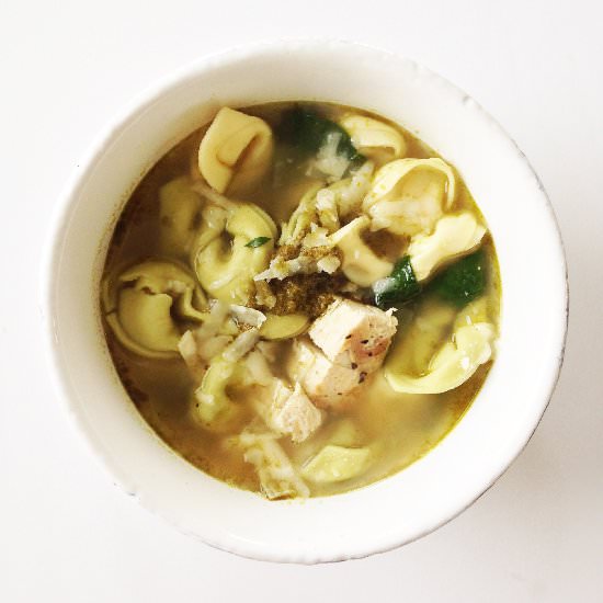 Pesto & Chicken Tortellini Soup